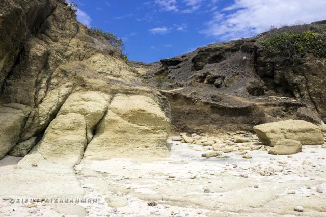 Pantai Batu Payung Lombok