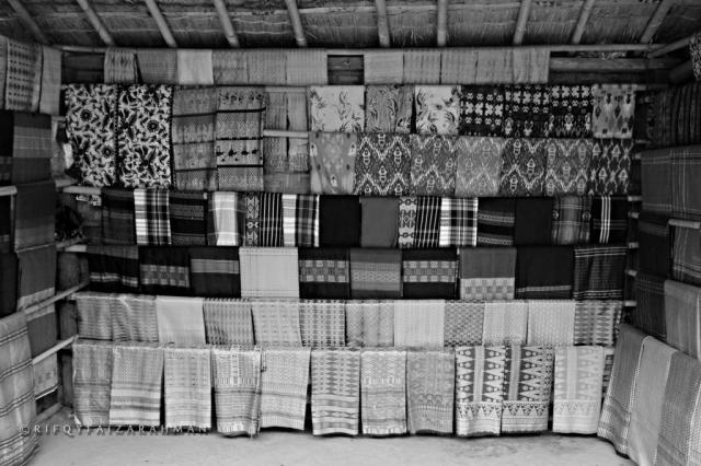 Desa Adat Sade Lombok