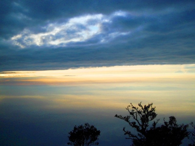 Pendakian Gunung Cikuray