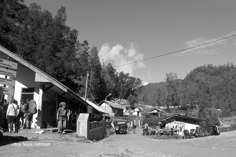 Ranu Pani, titik awal pendakian ke Ranu Kumbolo-Semeru