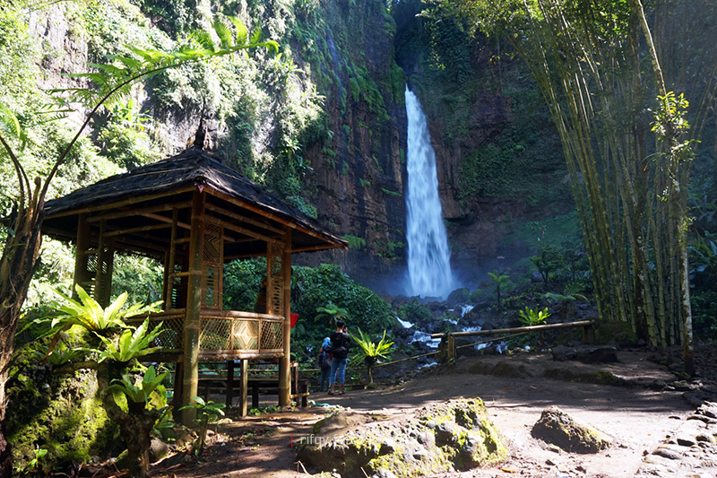AIr terjun Kapas Biru