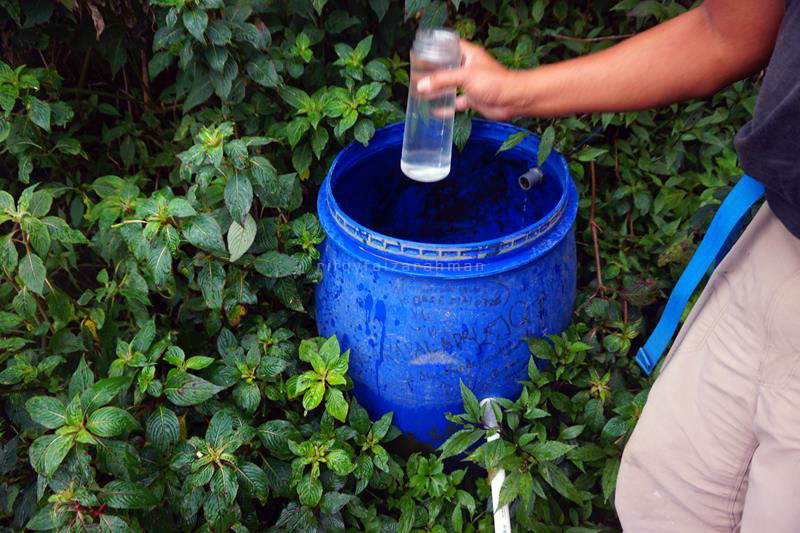 Air adalah salah satu nilai plus jalur pendakian Suwanting. Dibandingkan jalur Selo yang tidak ada air.