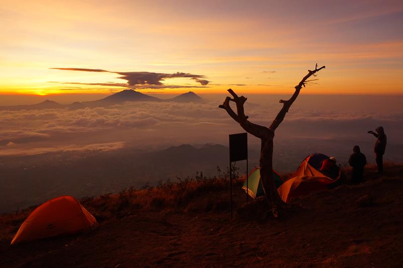 Pendakian Gunung Sumbing Jalur Butuh Kaliangkrik Magelang
